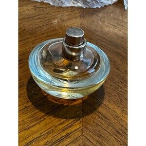 DKNY Golden delicious perfume no lid but bottle is full 30ml